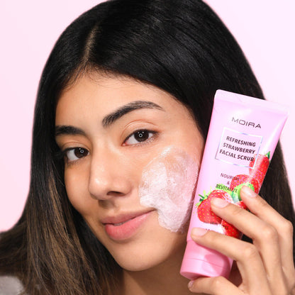 Exfoliant pour le visage à la fraise